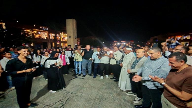محافظ أسوان لـ «الوطن»: التواجد وسط المواطنين بلا حراسة يعكس أمن واستقرار مصر