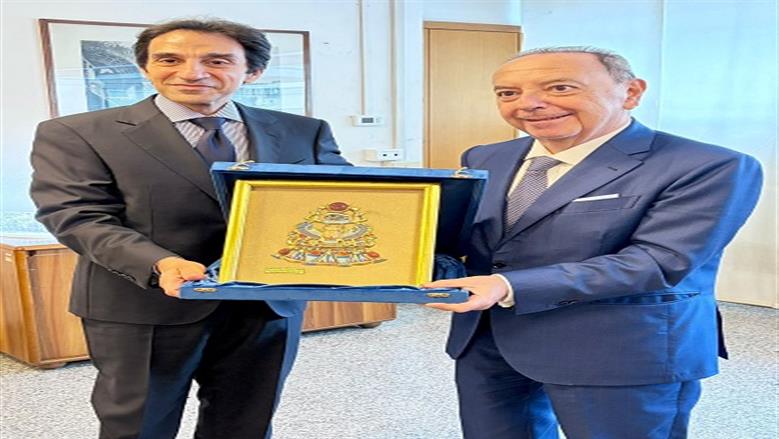 بسام راضي يوجه رسالة للمصريين المغتربين بالخارج: تجنبوا الاختلاط بأشخاص مشبوهة الأنشطة