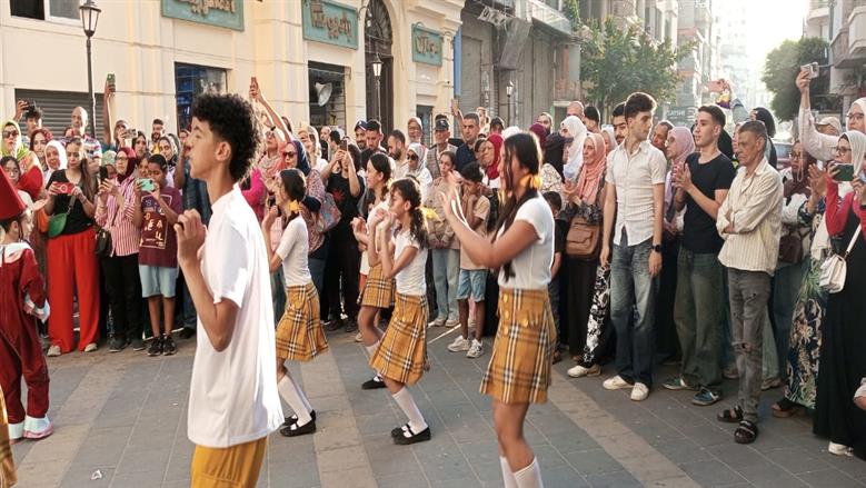 عروض شارع الفن في الإسكندرية 