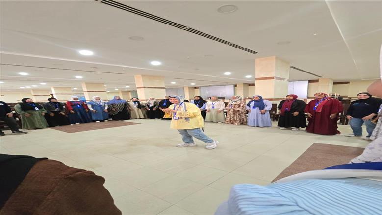 «التضامن»: تدريب الرائدات الاجتماعيات بصعيد مصر لتنفيذ حملات توعية حول التربية الإيجابية 