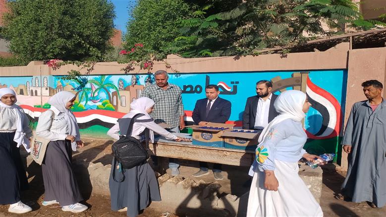 «تعليم قنا» تحقق في واقعة تداول أسئلة الهندسة للشهادة الاعدادية 