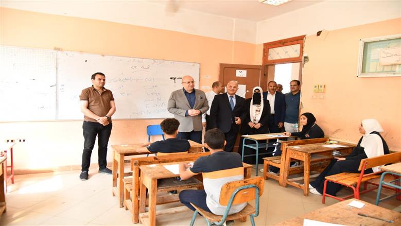 إجابة امتحان الجبر للصف الثالث الإعدادي 2026 في الفيوم.. شوف حلك صح ولا غلط؟