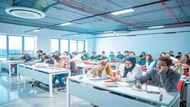 طلاب وافدون: نحصل على خدمة تعليمية ممتازة.. ودور مصر تاريخي في احتضان أشقائها