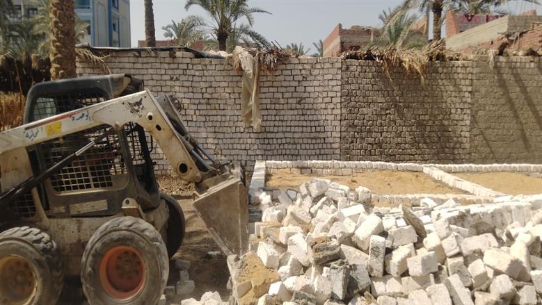 حملات لإزالة مخالفات البناء والتعدي على الأراضي الزراعية بمراكز وأحياء الجيزة