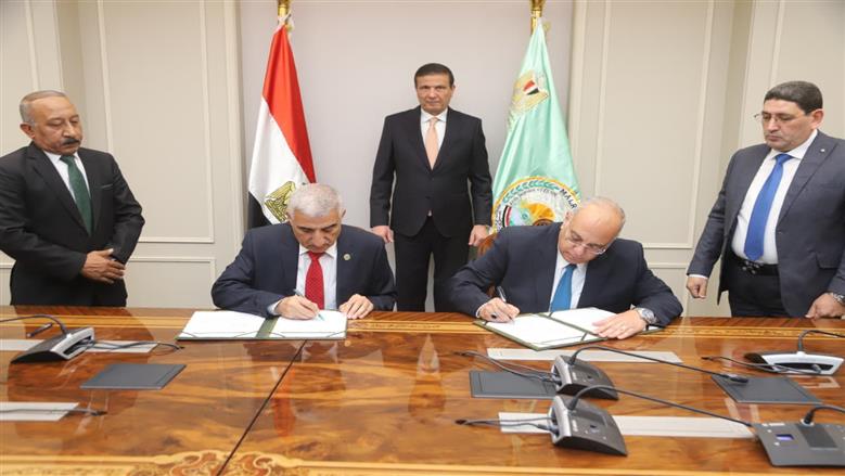 توقيع مشروعين تنمويين بين «بحوث الصحراء» و«أكساد» لمواجهة التغيرات المناخية