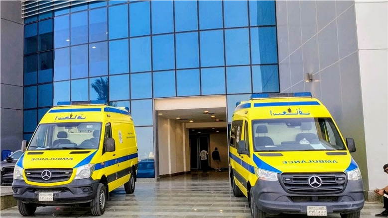 كيف تطلب سيارة إسعاف أو خدمة طبية مجانية لغير القادرين؟