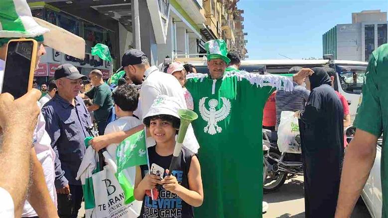 جماهير المصري تساند فريقها