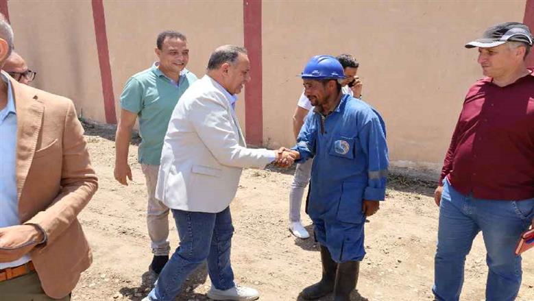 رئيسا مياه الغربية و قطاع التشغيل بالقابضة يتفقدان مشروعات المحلة