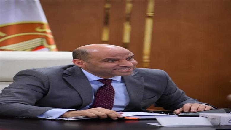  «العمل» تعلن وظائف شاغرة في 10 محافظات بمرتبات تصل لـ18 ألف جنيه