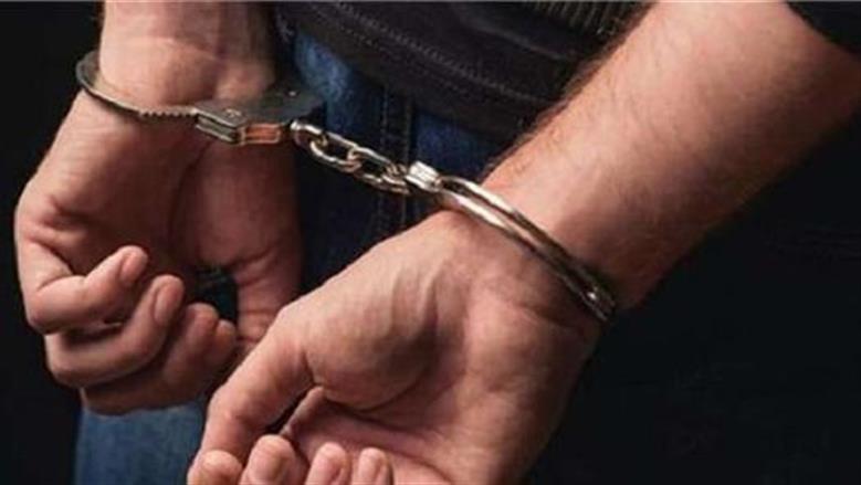 انتقم من طفلته لتجسسها عليه لصالح والدتها.. ضبط صاحب جراج عذب ابنته حتى الموت بالسلام
