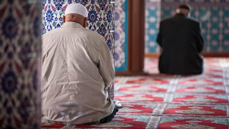 هل يجوز جمع الشفع والوتر في صلاة واحدة؟.. «الإفتاء» تحسم الجدل