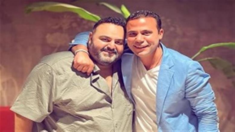 محمد إمام يوجّه رسالة للجمهور بعد نجاح فيلم صقر وكناريا: احنا في الصدارة بسببكم