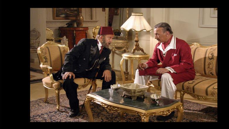 عزت أبو عوف