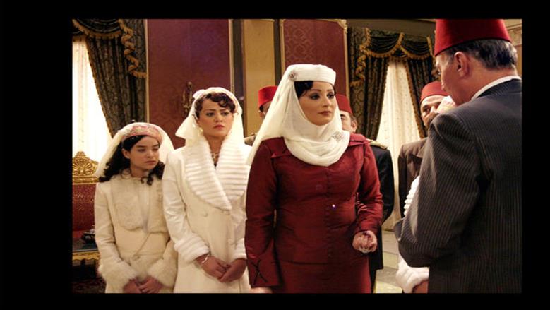 عزت أبو عوف