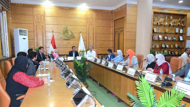 رئيس جامعة بنها منسقي الابتكار: حريصون على تحويل الأفكار المبتكرة إلى شركات ناشئة