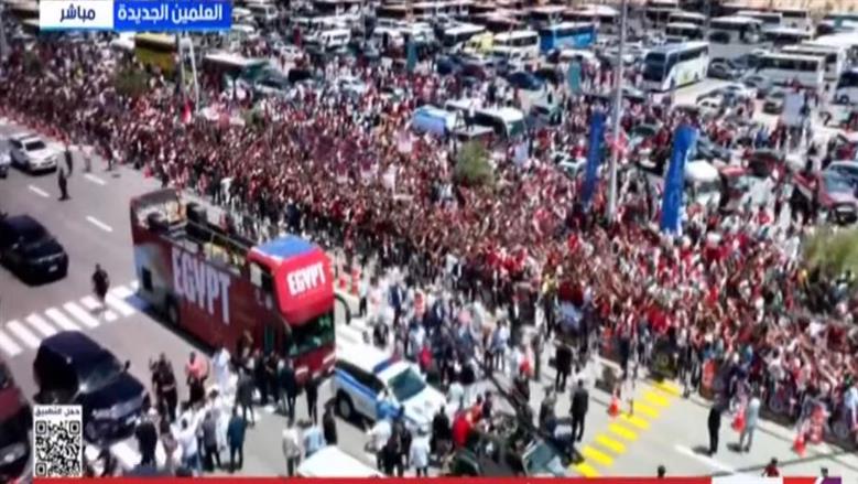 الباص المكشوف
