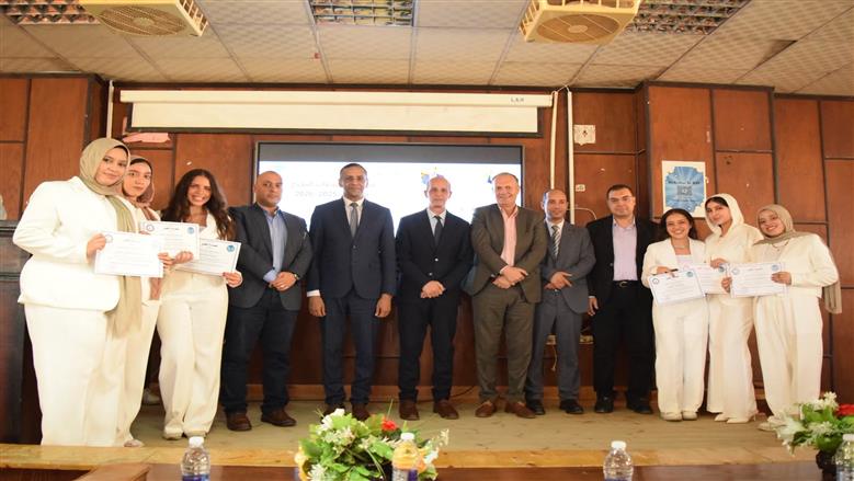 فريق مشروع التخرج