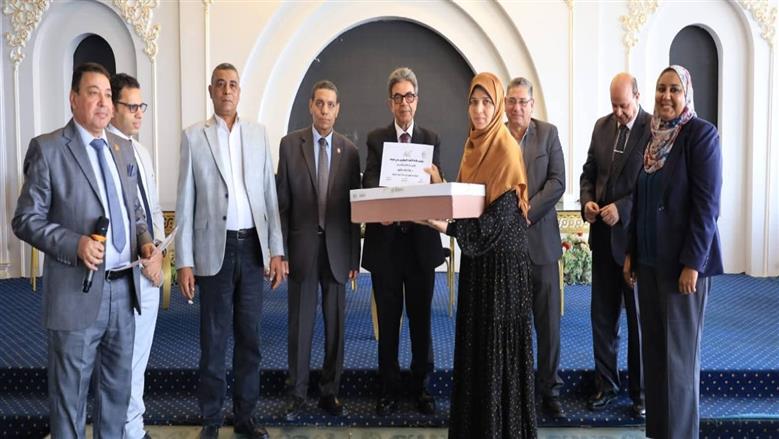 تكريم الطبيبة البيطرية