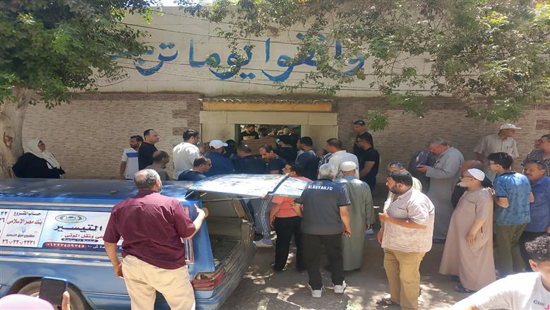 تشييع جثمان طفل حمام سباحة نادي غزل المحلة