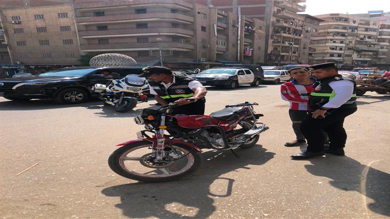 بعد ضبط دراجة مخالفة.. محافظ الدقهلية: لا تهاون مع المركبات المسببة للفوضى
