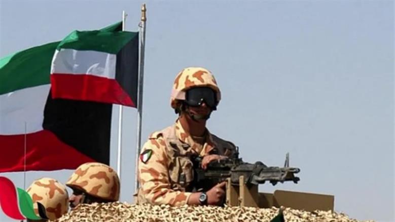 الجيش الكويتي يعترض صواريخ ومسيرات بعد استهداف منشآت حيوية ومدنية