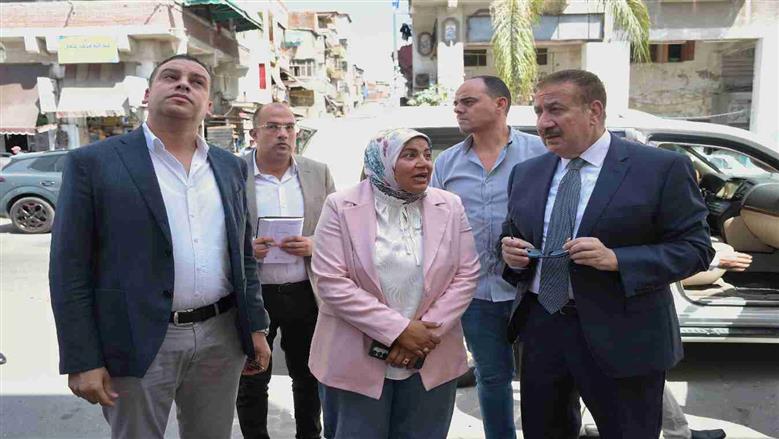 محافظ بورسعيد يتفقد مبانى لاعاده استغلالها