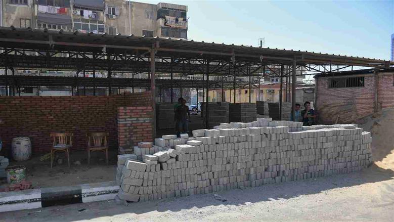 محافظ بورسعيد يتفقد الاسواق الحضاريه