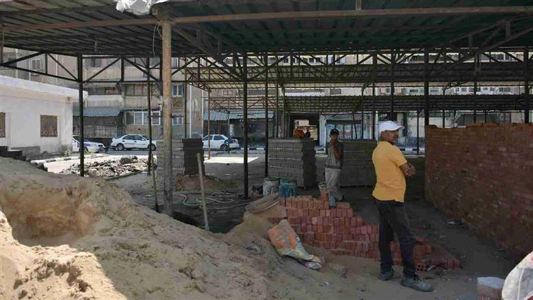 محافظ بورسعيد يتفقد الاسواق الحضاريه