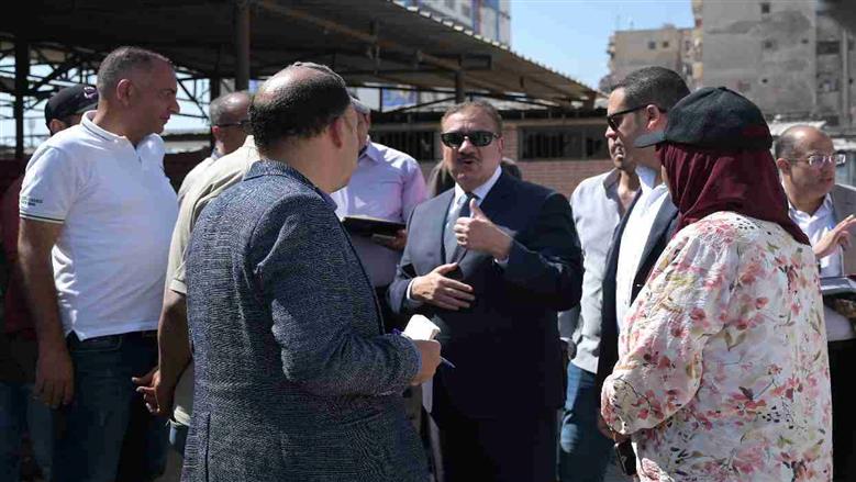 محافظ بورسعيد يتفقد الاسواق الحضاريه