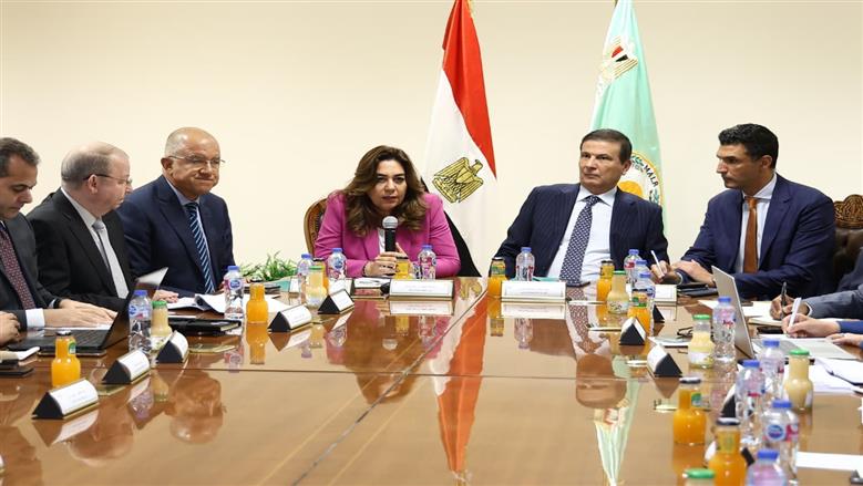 اجتماع تنسيقي لـ6 وزارات لمتابعة مبادرة القرية المنتجة.. وخطة لتحويل منشآت حياة كريمة لمنشآت صناعية