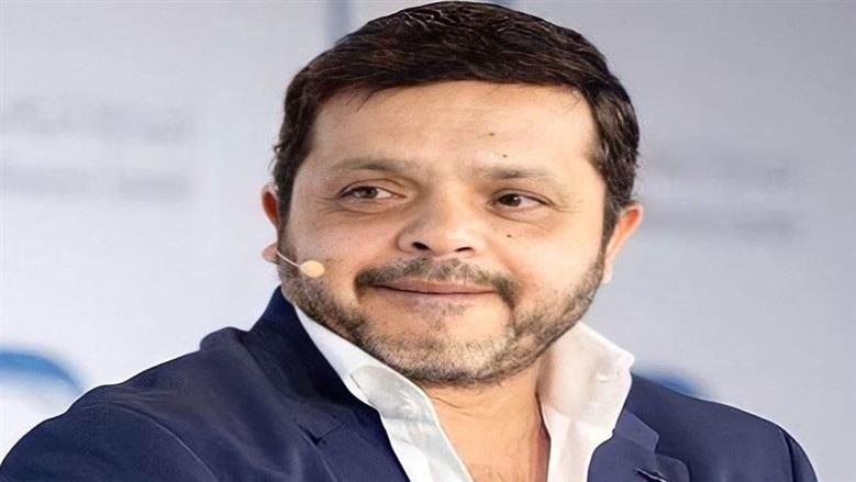 محمد هنيدي يمازح ميسي برسالة طريفة: «مافيش حل إلا أننا نشجعك»
