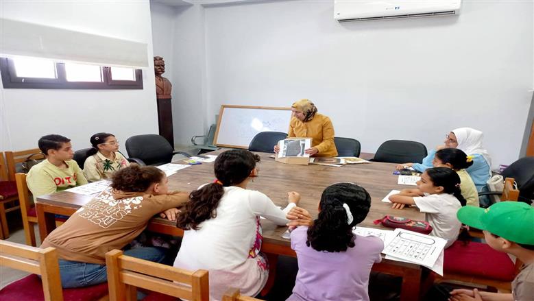 متحف كفر الشيخ يحتفي بذكرى اكتشاف حجر رشيد بتنظيم ورشة تفاعلية للطلاب