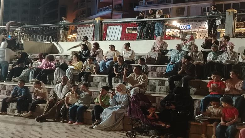 الممشى السياحي بكورنيش النيل في بني سويف يواصل احتضان فعاليات «شارع الفن»