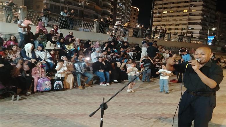 الممشى السياحي بكورنيش النيل في بني سويف يواصل احتضان فعاليات «شارع الفن»