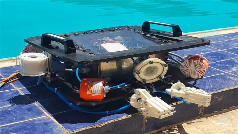 طلاب جامعة بنها الأهلية يحصدون المركز الأول في مسابقة Global Robotics Challenge للروبوتات ويتأهلون للمرحلة الدولية