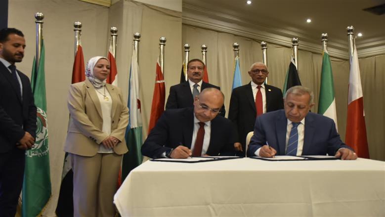 محافظ بورسعيد: دعم النقل واللوجستيات ركيزة لجذب الاستثمار وتحقيق التنمية