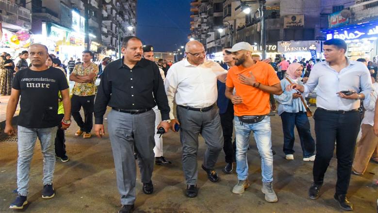 إزالة إشغالات شارع خالد بن الوليد بالإسكندرية تمهيدا لتحويله إلى ممشى سياحي