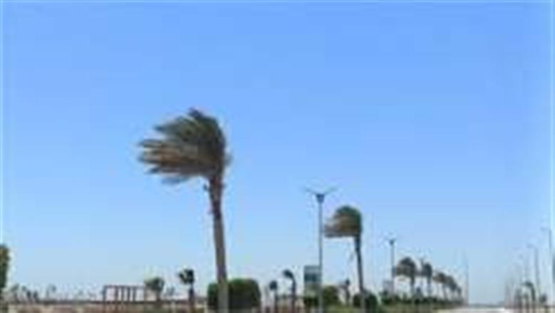 تحذير عاجل من حالة الطقس غدا.. ارتفاع الرطوبة ونشاط الرياح على 5 شواطئ