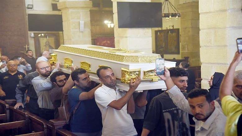 تشييع جثمان هاني شنودة من كنيسة العذراء مريم بالمعادي.. ومحبوه: سيظل اسمه حاضراً