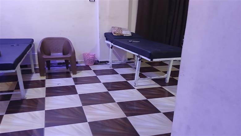 غلق مركز للعلاج الطبيعي لمنتحل صفة