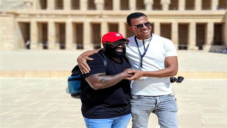 ايريك من أمريكا إلى الأقصر انبهرت بالحضارة المصرية والفسيخ كان المفاجأة الأكبر
