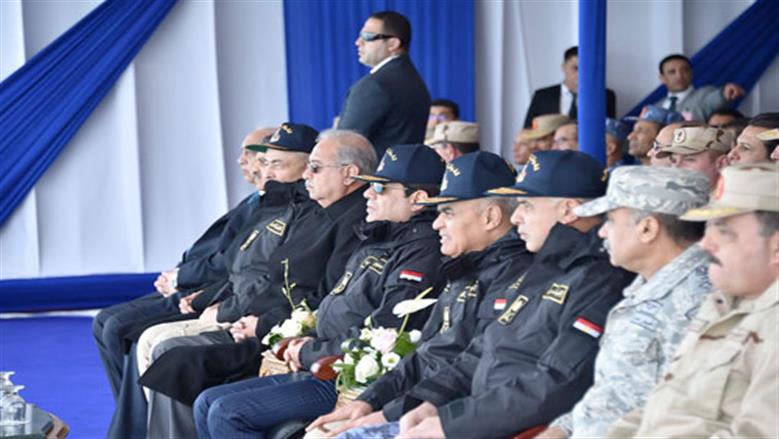 يناير 2017: خلال احتفال القوات المسلحة بمدينة سفاجا بانضمام وحدات خاصة إلى سلاح البحرية، وافتتاح الأسطول الجنوبي ورفع العلم على حاملة المروحيات