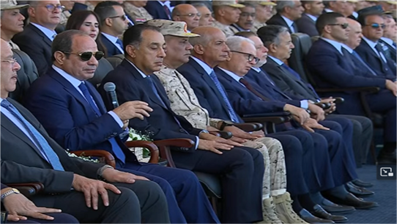 الرئيس السيسي: مقر القيادة الاستراتيجية مسؤول عن إدارة وتنسيق أعمال الدولة بكل المحافظات