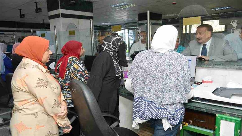 محافظ بورسعيد يتفقد المركز التكنولوجي