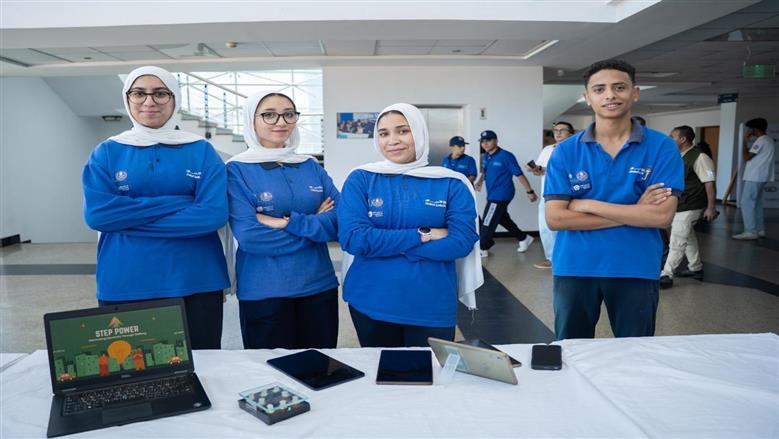 طلاب مدارس وي للتكنولوجيا التطبيقية يقدمون مشروعات متميزة تقدم حلولاً مبتكرة للمجتمع