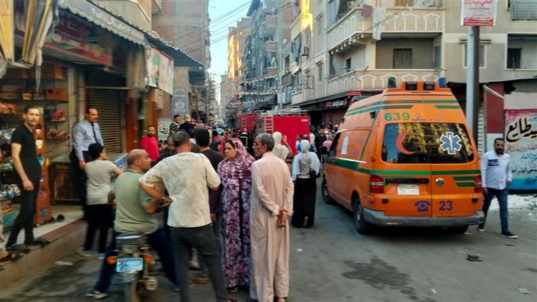 حريق داخل مطعم في البحيرة