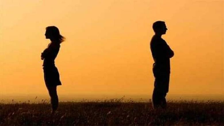 تفسير حلم سماع صوت شخص دون رؤيته للعزباء والمتزوجة والمطلقة