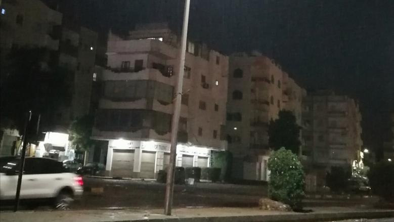سقوط أمطار متفاوتة الشدة على 3 مناطق.. وتكاثر السحب على القاهرة الكبرى