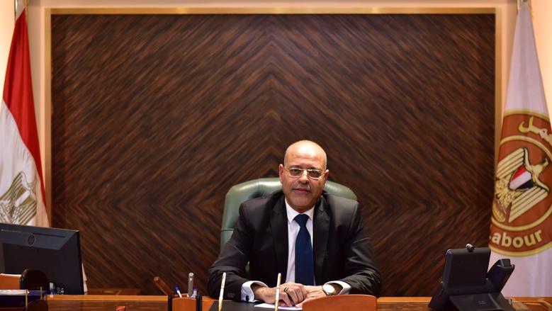 103 فرص عمل في الإمارات.. وزارة العمل تعلن توافر وظائف هندسية وفنية برواتب 18 ألف درهم
