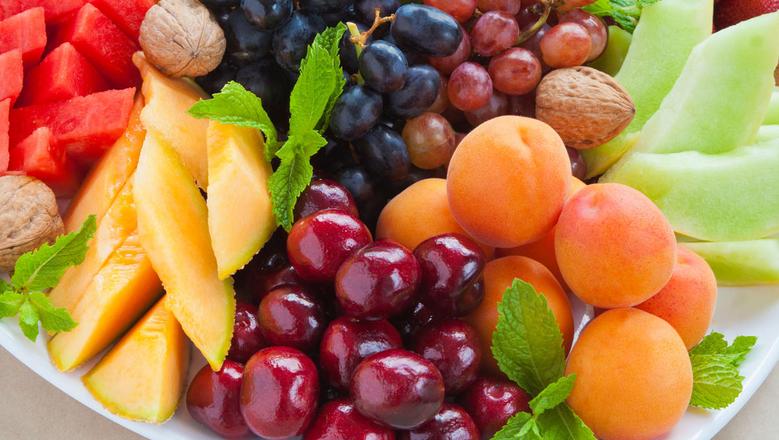 بوتاسيوم ومغنيسيوم ودهون صحية.. فاكهة تحول لياليك إلى نوم هادئ 